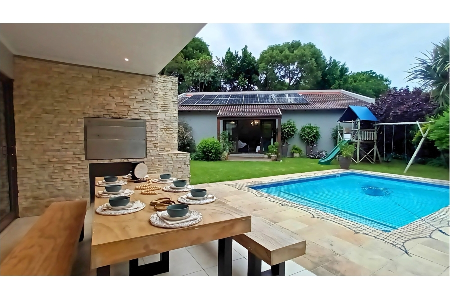 5 Bedroom Property for Sale in Blue Bend Eastern Cape